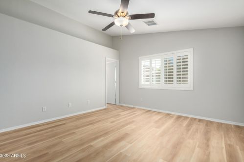 15441 Hearn Rd, Sun City AZ  85379-7070 exterior