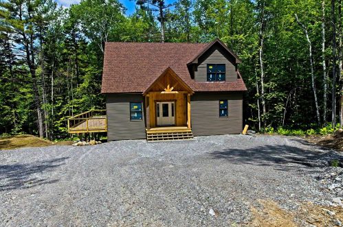 26 Caldon Cir, Ellsworth, NH 03223-5320