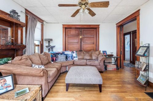 2010 Howell St, Covington KY 41014-1125 exterior