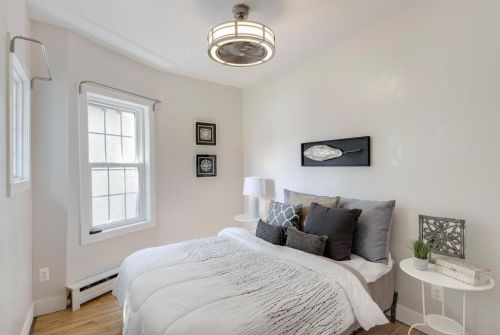 2549 Aldrich Ave, Minneapolis MN 55405-2925 exterior