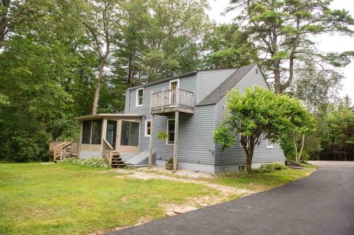 1458 1st Nh Tpke, Northwood NH  03261-3218 exterior