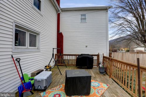 435 2 St, Lykens PA  17048-1301 exterior