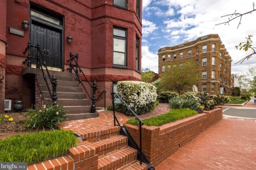 101 2nd St, Washington, DC 20002-7300