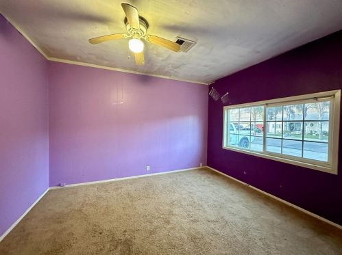 918 Loletta Ave, Modesto CA  95351-1839 exterior