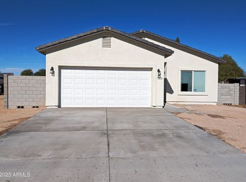 9802 Boulder Dr, Mesa, AZ 85207-8010