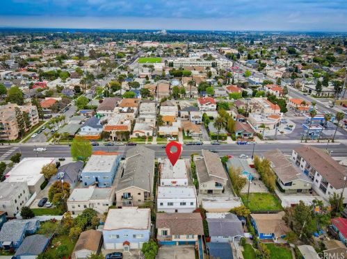 757 Redondo Ave, Long Beach CA  90804-5140 exterior