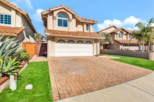 15 Boxthorn, Trabuco Canyon, CA 92688-1262