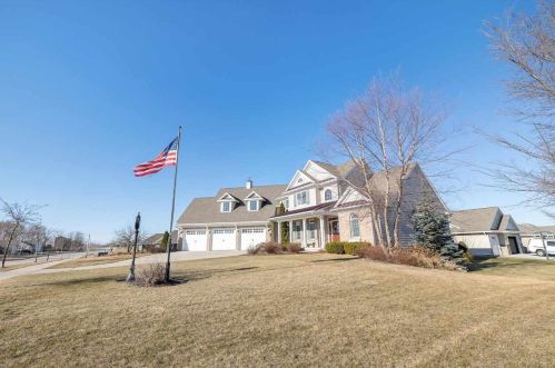 2849 Sussex Rd, Green Bay, WI 54311-7375