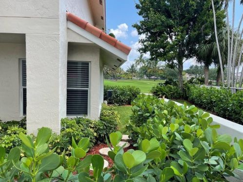 2127 53rd St, Boca Raton FL  33496-3451 exterior