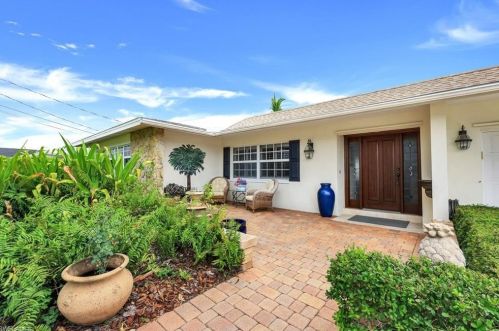 3810 1st Pl, Cape Coral FL  33904-4803 exterior