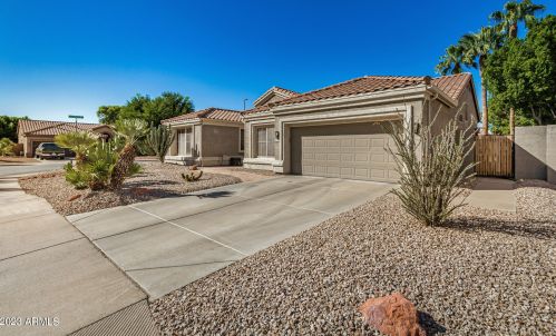 2846 Merrill Ave, Gilbert, AZ 85234-1411
