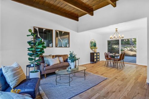 1311 Morning Glory Pl, Vista CA  92084-7222 exterior