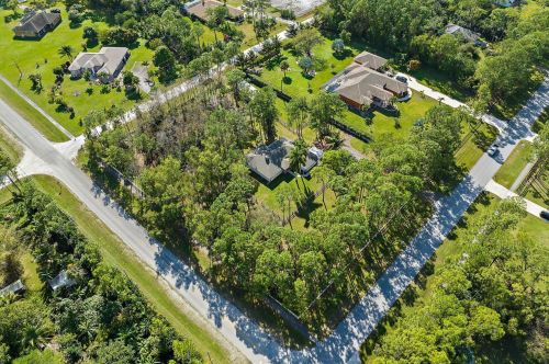 16528 Temple Blvd, Town Of Loxahatchee Groves FL  33470-3057 exterior