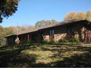 11370 237th St, Lakeville, MN 55044-8403