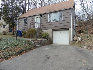 340 Vincellette St, Bridgeport, CT 06606-2226