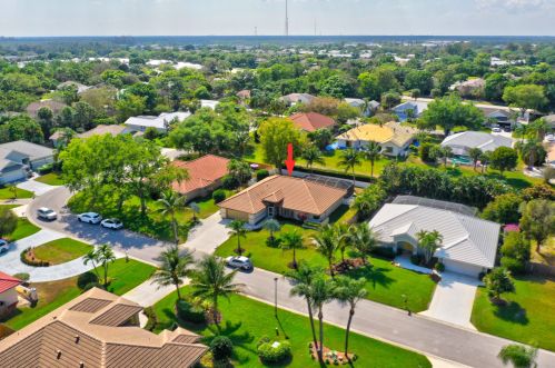 3202 Seaboard Ave, Palm City FL  34990-3107 exterior