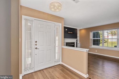 2006 Gramercy Way, Mount Laurel NJ  08054-6731 exterior