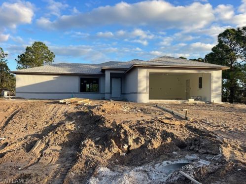 719 Nimitz Blvd, Lehigh Acres, FL 33974-0818
