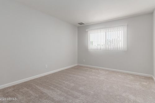 14802 35th Ave, Phoenix AZ 85053-1622 exterior