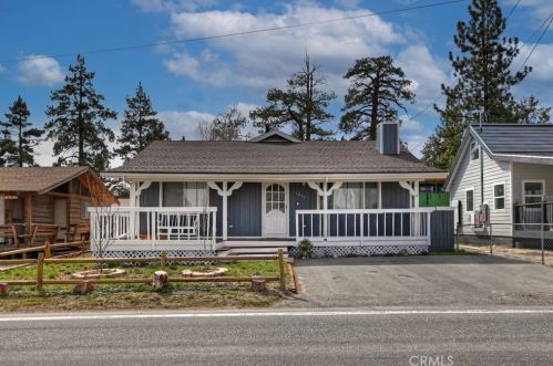 1066 Paradise Way, Big Bear City, CA 92314-8936