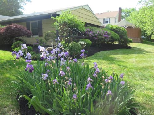 9 Prests Mill Rd, Old Bridge NJ  08857-2734 exterior