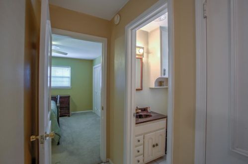 4500 Westlake Dr, Fort Worth TX  76109-4936 exterior