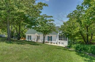 295 Coopers Cv, Lynchburg, TN 37352-5936