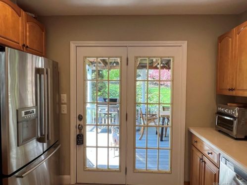 19 George St, Bridgeport CT  06611-1902 exterior