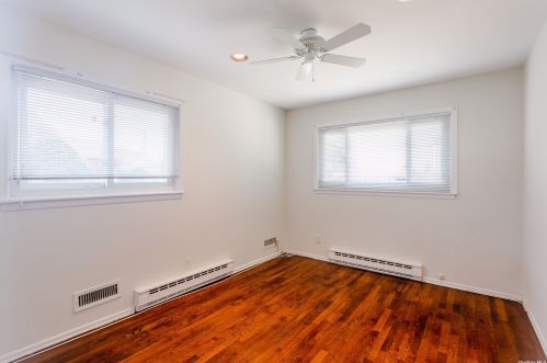 136 Central Park Rd, Hicksville NY 11803-2030 exterior