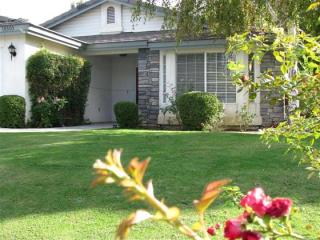 10303 Iroquois Ln, Bakersfield, CA 93312-5379