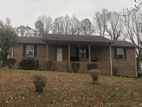 8831 Old Highway 52, Westmoreland, TN 37186-3128