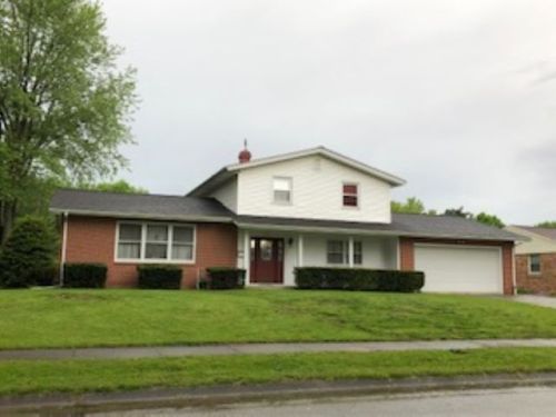 208 Walnut Dr, Gas City, IN 46933-1139
