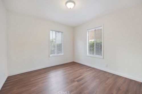 930 11th St, Long Beach CA  90813-3577 exterior