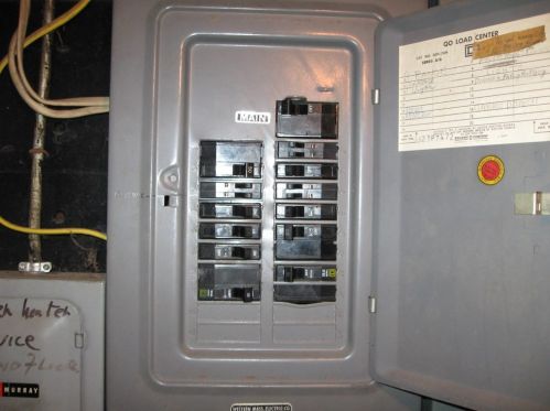 284 Dickinson St, Springfield MA 01108-1871 exterior