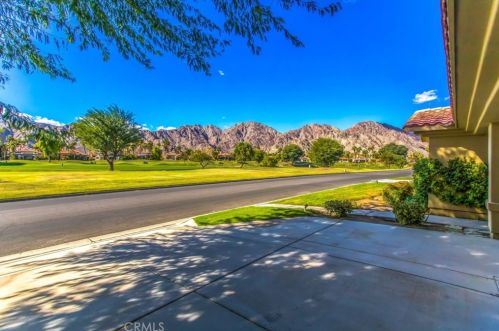57080 Riviera, La Quinta CA  92253-5098 exterior