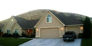 182 Bear Dr, Richland, WA 99352-8800