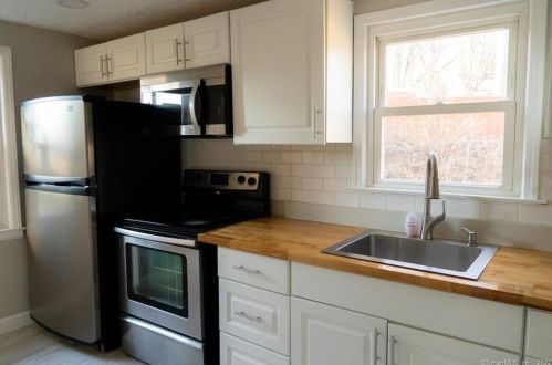 178 Mckinley Dr, New Britain, CT 06053-1963