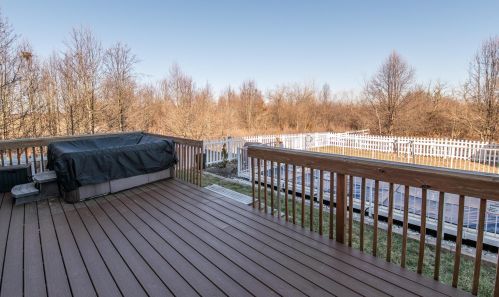 4500 Orangeberry Dr, Darbydale OH  43123-7924 exterior