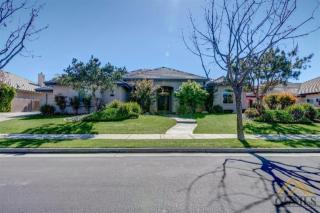 11619 Harrington St, Bakersfield CA  93311-9274 exterior