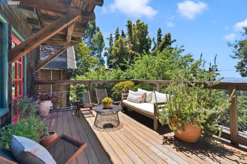 64 Panoramic Way, Berkeley CA 94704-2540 exterior