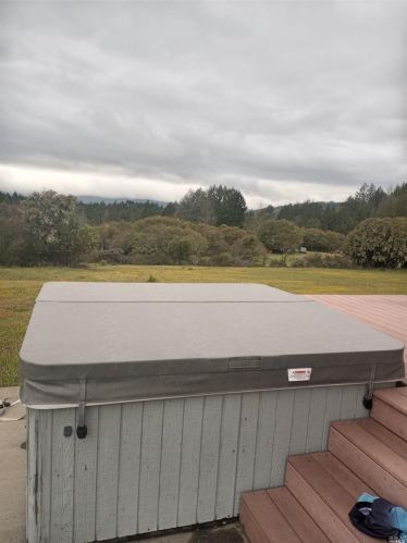 5480 Canyon Rd, Willits CA  95490-9242 exterior