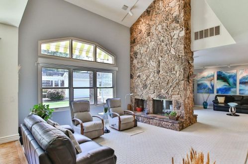 1264 Little Oaks Ln, Alpine, CA 91901-2933