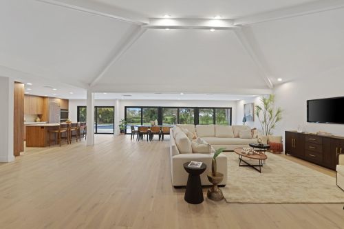 4315 Lakewood Dr, Delray Beach FL  33445-9004 exterior