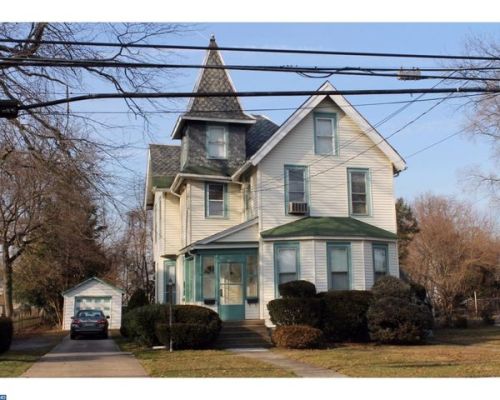 6729 Park Ave, Camden, NJ 08109-2431