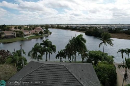 3591 177th Ave, Hollywood FL  33029-1666 exterior