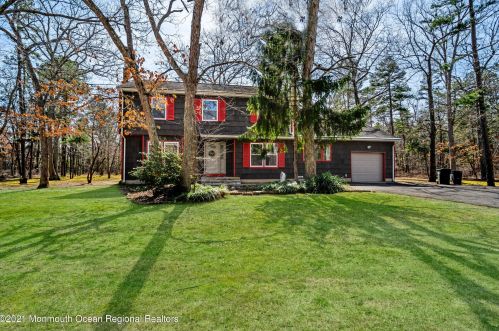 1068 Toms River Rd, Jackson Twp NJ  08527-5240 exterior