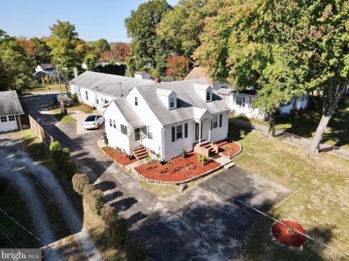 13214 Occoquan Rd, Woodbridge, VA 22191-1006