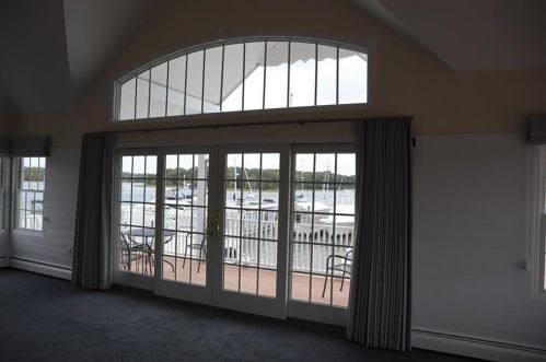 67 Esmond Ave, North Kingstown RI  02852-4903 exterior