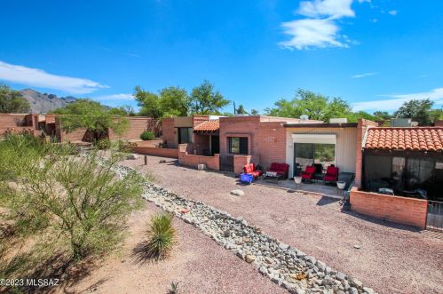 1808 Dalehaven Cir, Tucson, AZ 85704-0960