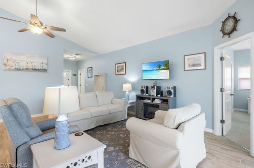 4565 Bowen Bayou Rd, Sanibel, FL 33957-2400